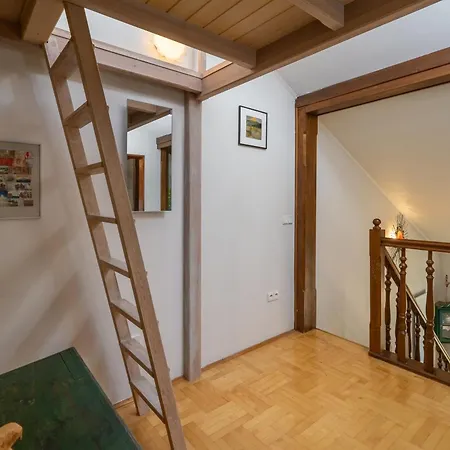 Rentplanet - Za Strugiem Apartman